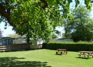 Exquisite accommodation for all in delightful Dawlish