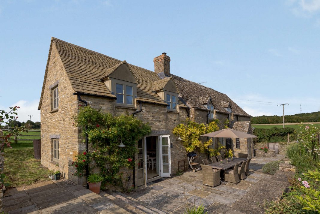 Rose tree cottage copy