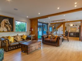 Quality south coast holidays, couples retreat and friends reunite