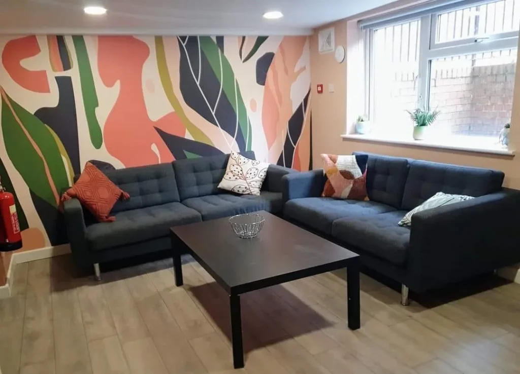 The Esther Project, Esther House, Lianne Kirkman, Amanda Chalmers