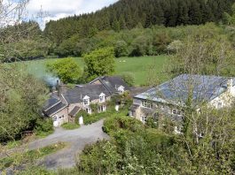 Barlings – Superb facilities for larger groups