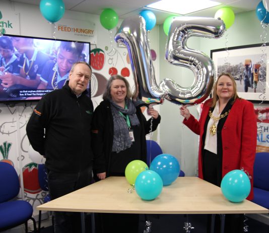 Mayoral visit helps mark 15th anniversary of Coventry foodbank Lord Mayor Cllr Rachel Lancaster pictured with Gavin Kibble and Foodbank Manager Dee Ward.
