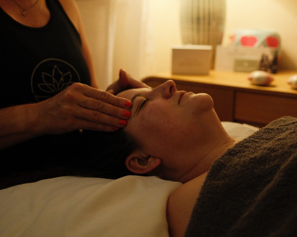 A Blissful Balance, Karin Minton, Wellesbourne